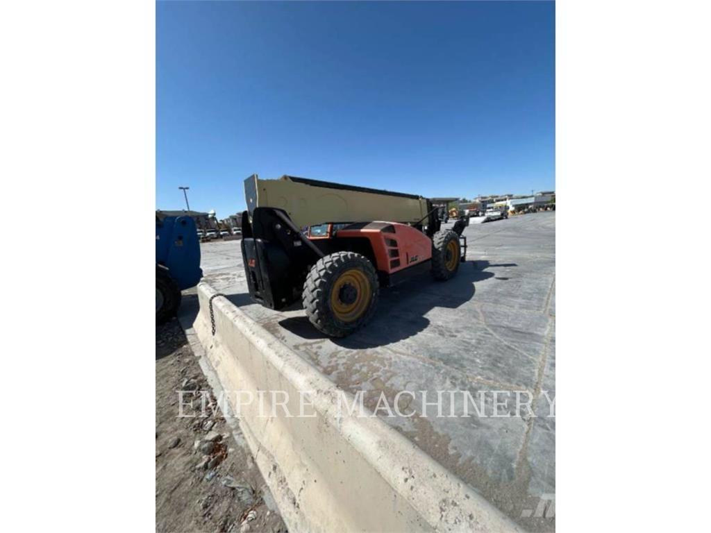 JLG TL1255 Телескопични товарачи