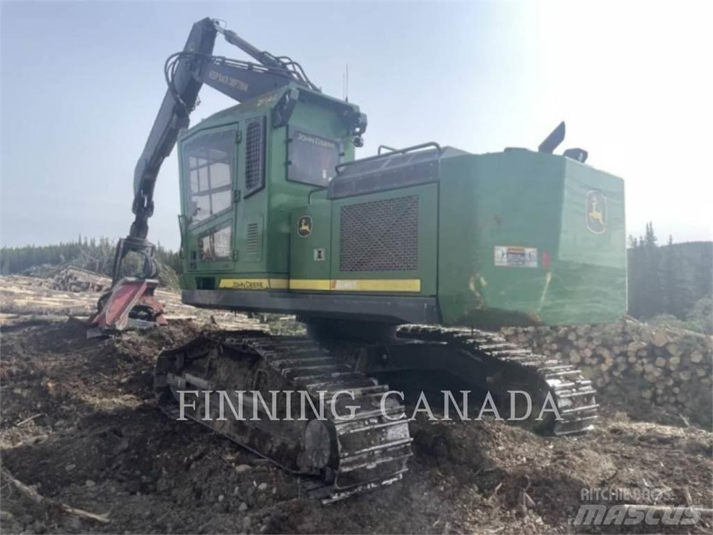 John Deere 2154G Екскаватори