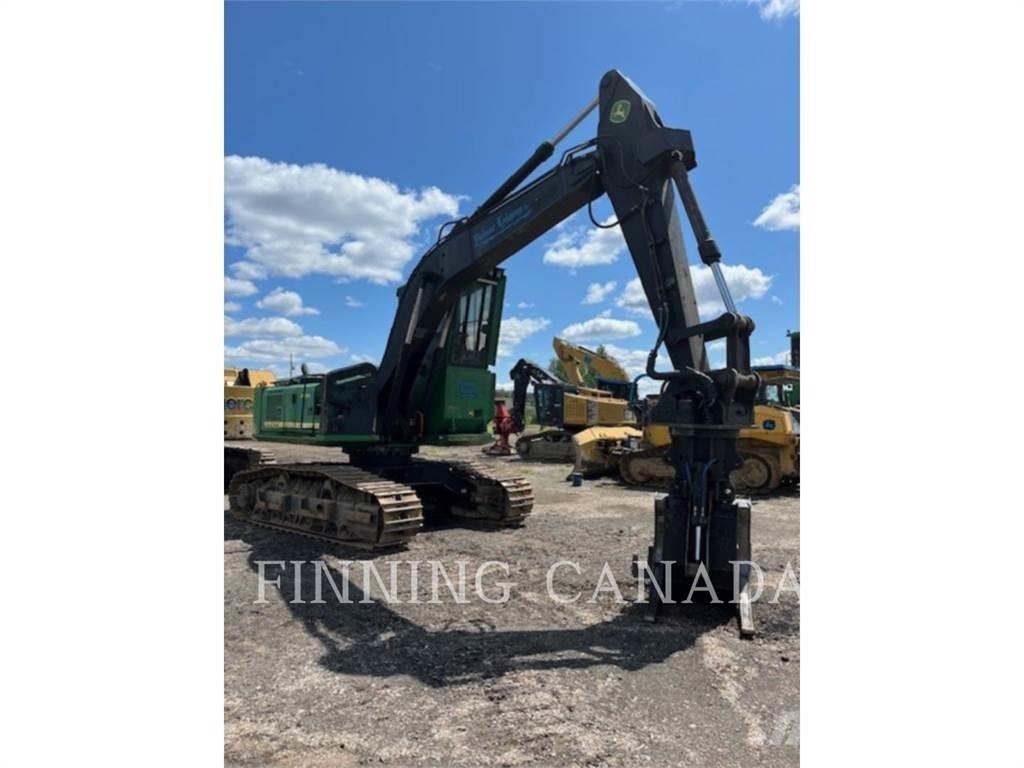 John Deere 2454D Горски събирачи
