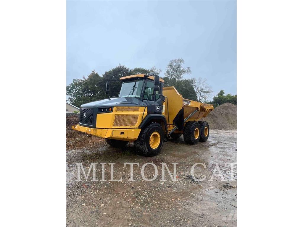 John Deere 260E Дъмпери/моторни превозни средства