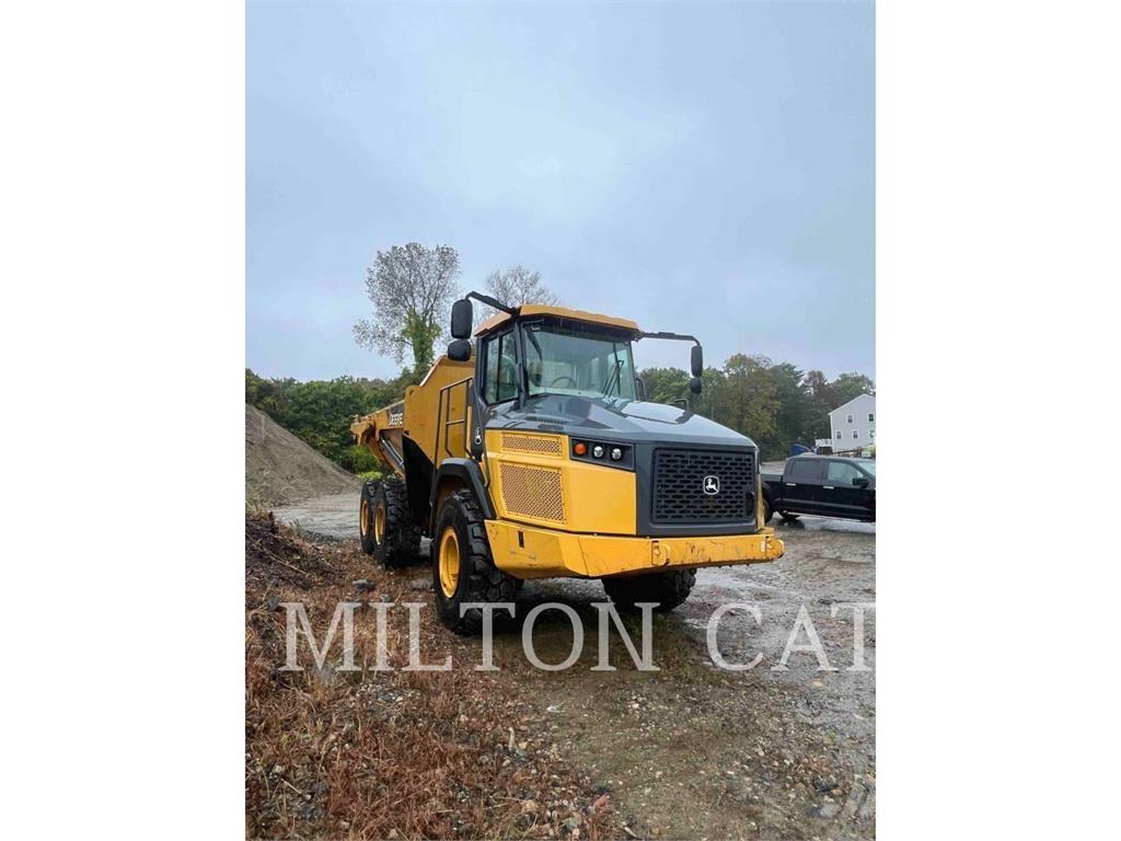 John Deere 260E Дъмпери/моторни превозни средства