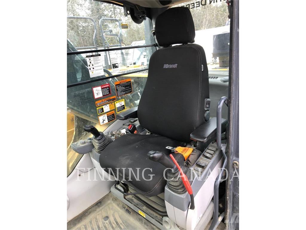 John Deere 300P Верижен екскаватор