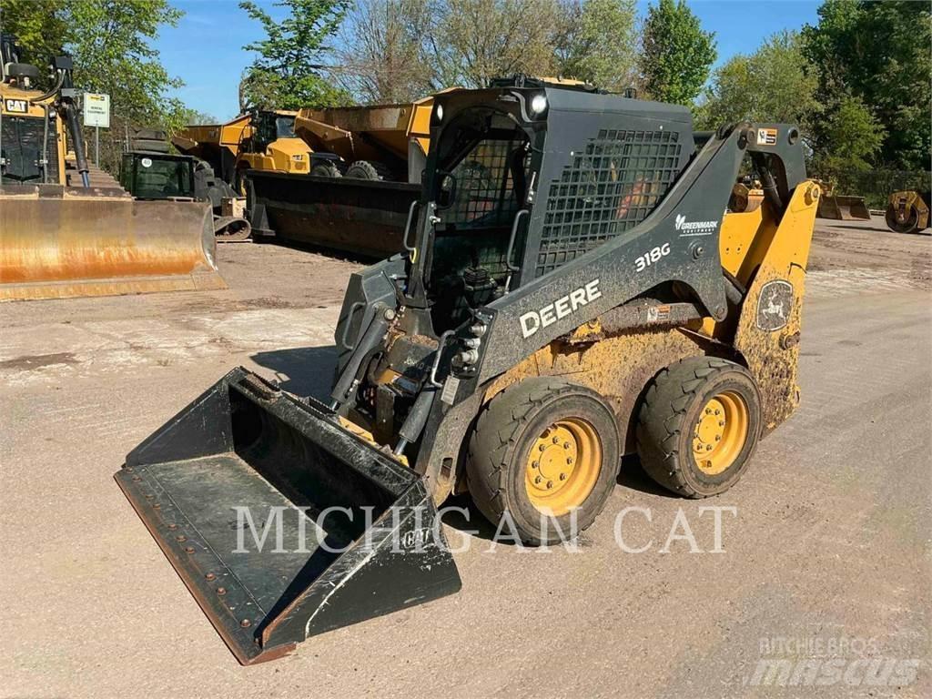 John Deere 318G Мини товарачи

