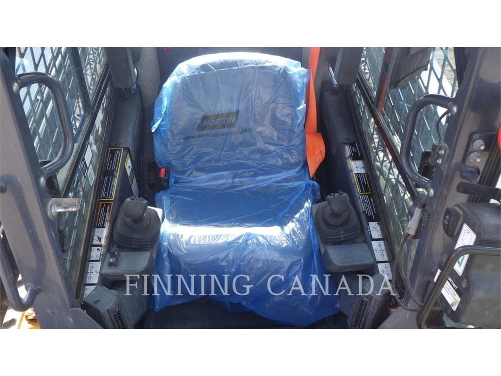 John Deere 331G Верижен товарач