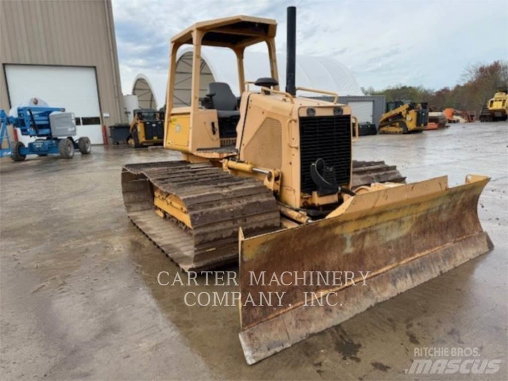 John Deere 450H Верижни булдозери
