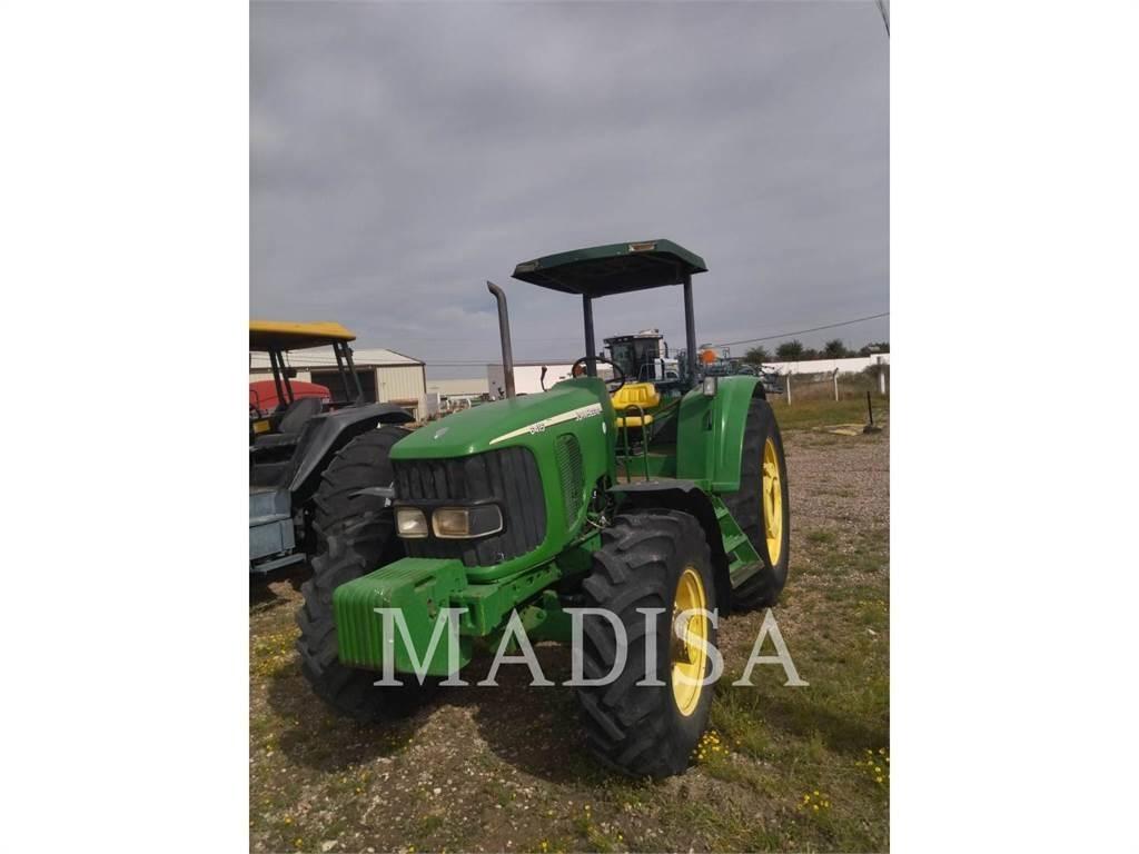 John Deere 6415 Трактори