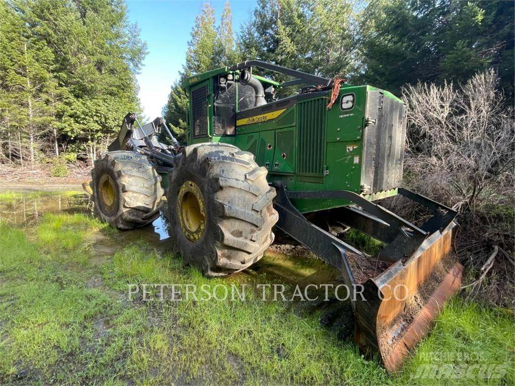 John Deere 648L Скидери
