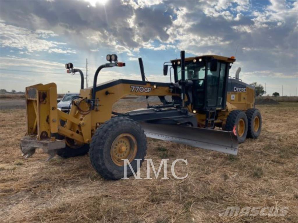 John Deere 770GP_JD Грейдери