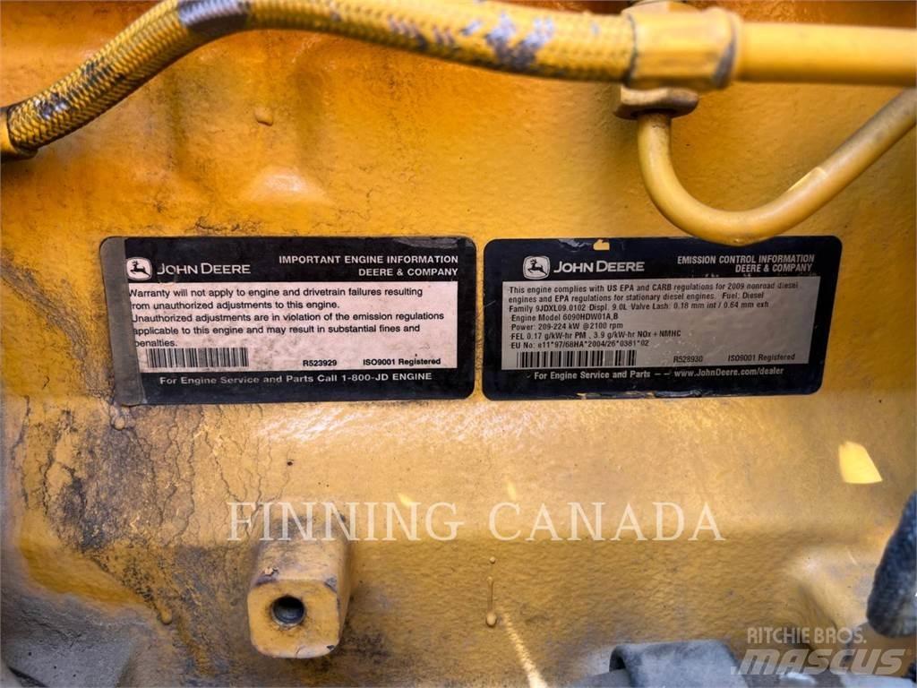 John Deere 772GP Грейдери