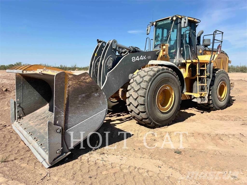 John Deere 844K III Колесни товарачи