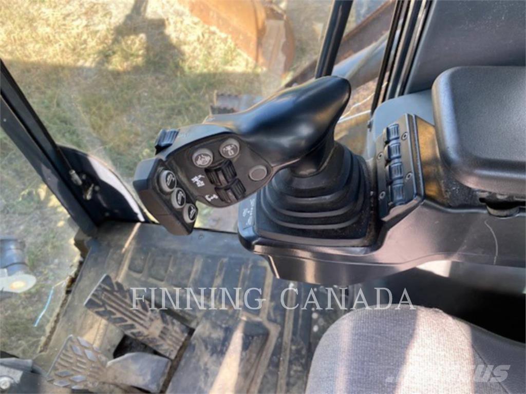 John Deere 870GP Грейдери