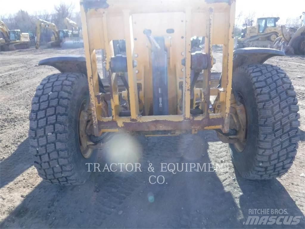 John Deere 872GP Грейдери