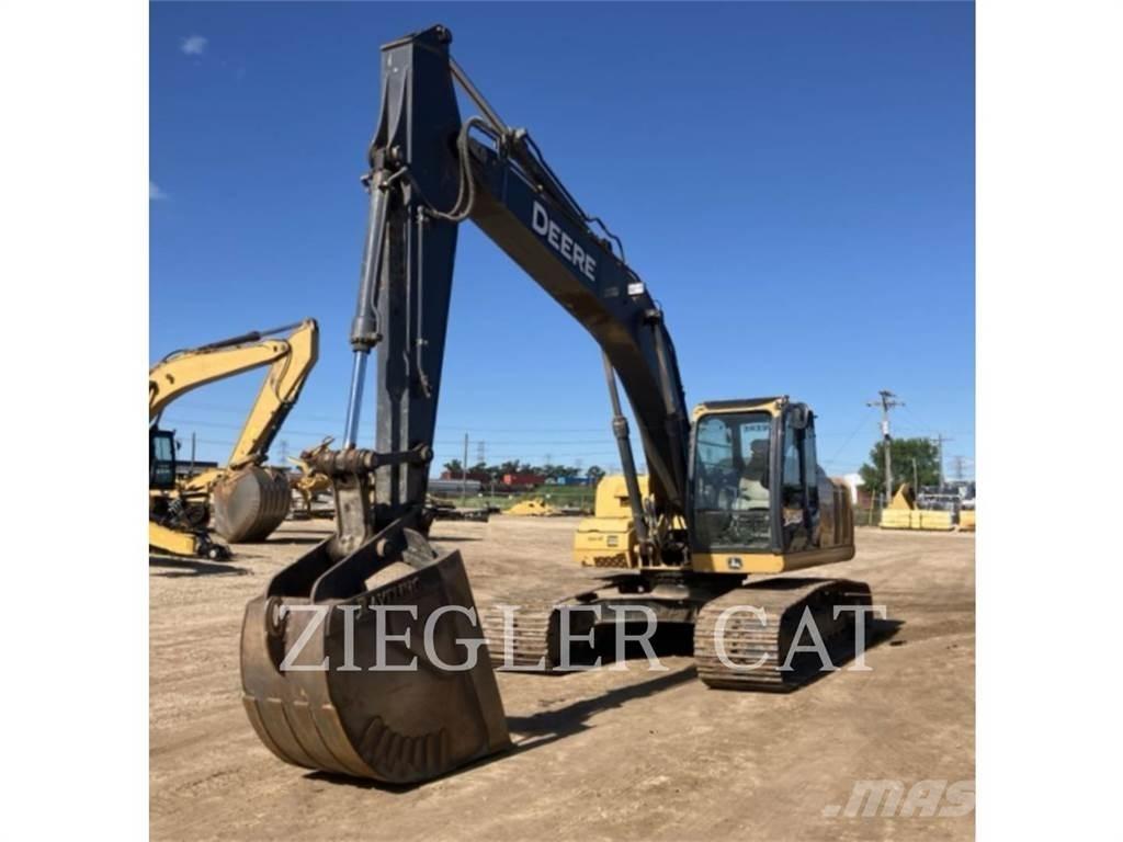 John Deere & CO. 200D Верижен екскаватор