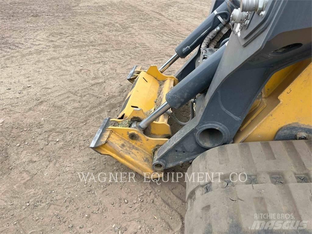 John Deere & CO. 333G Верижен товарач