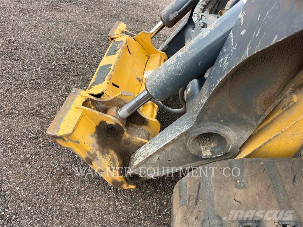John Deere & CO. 333G Верижен товарач