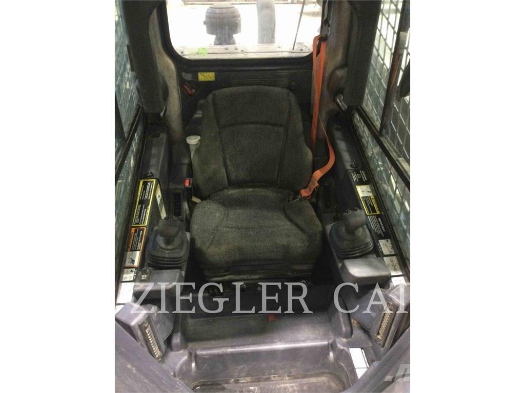 John Deere & CO. 333G Верижен товарач