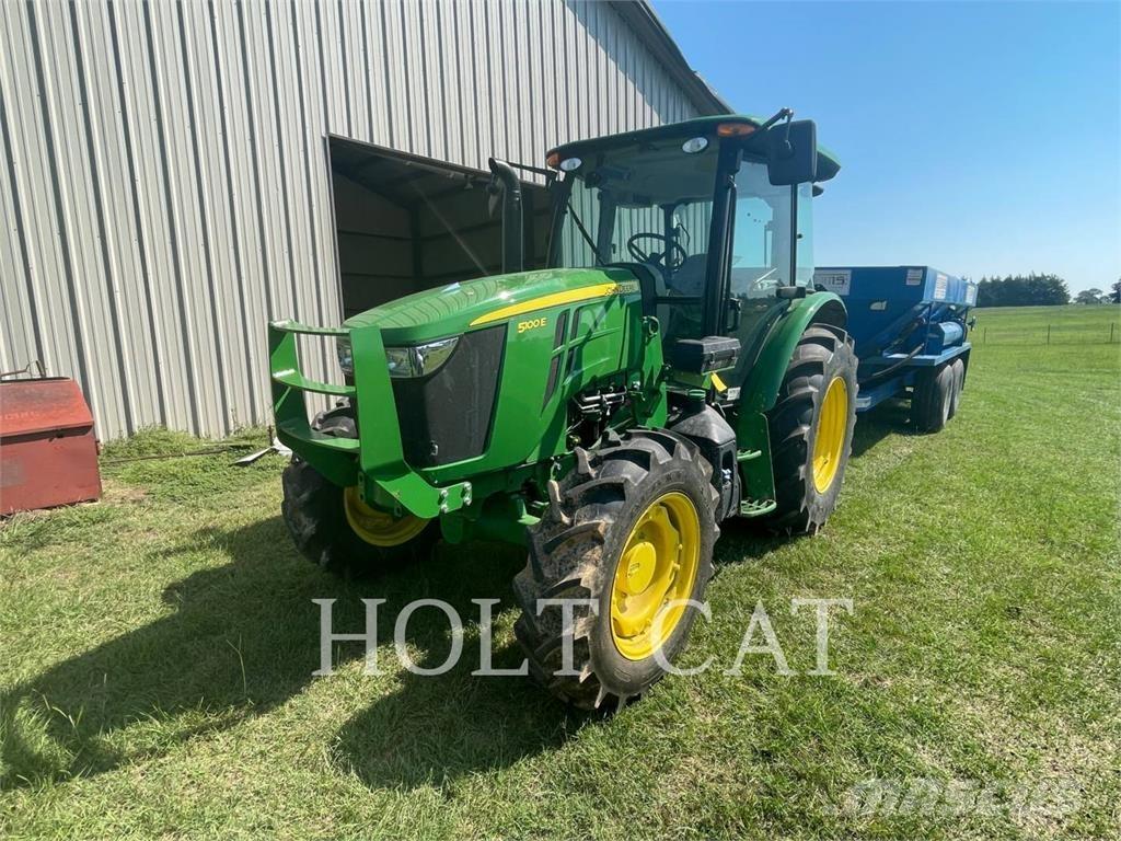 John Deere & CO. 5100E Трактори