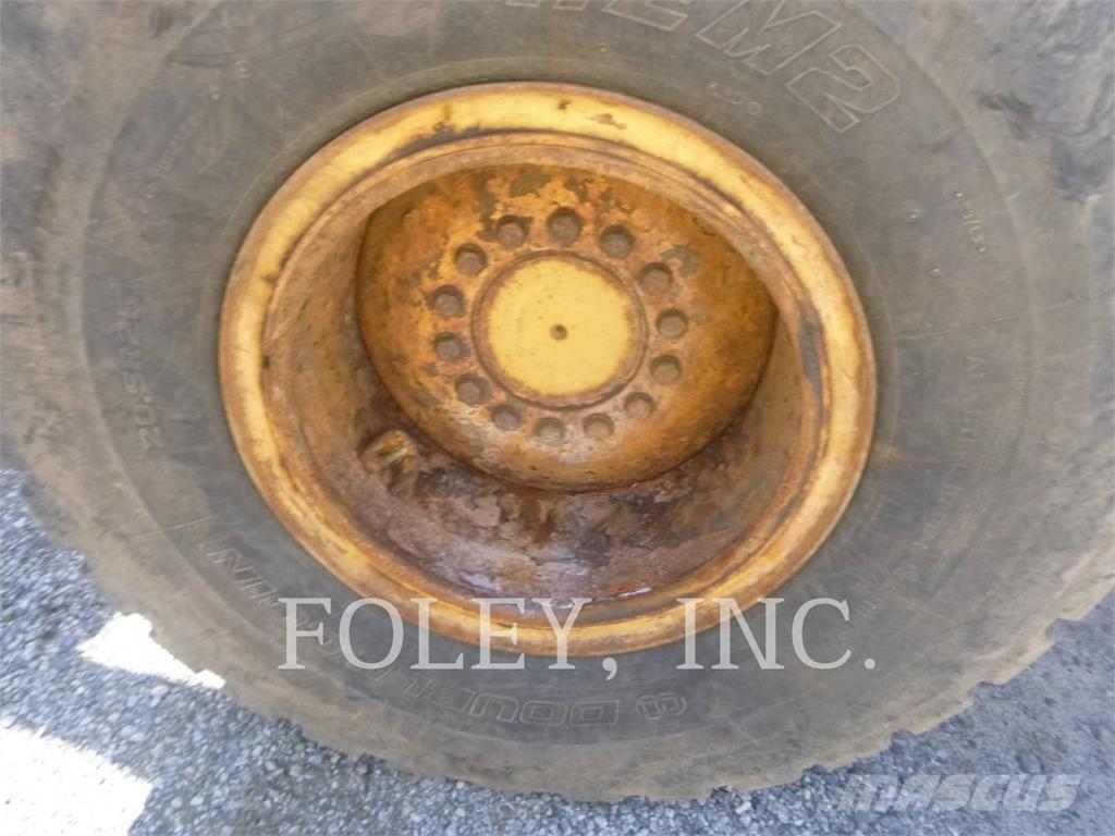 John Deere & CO. 524K Колесни товарачи