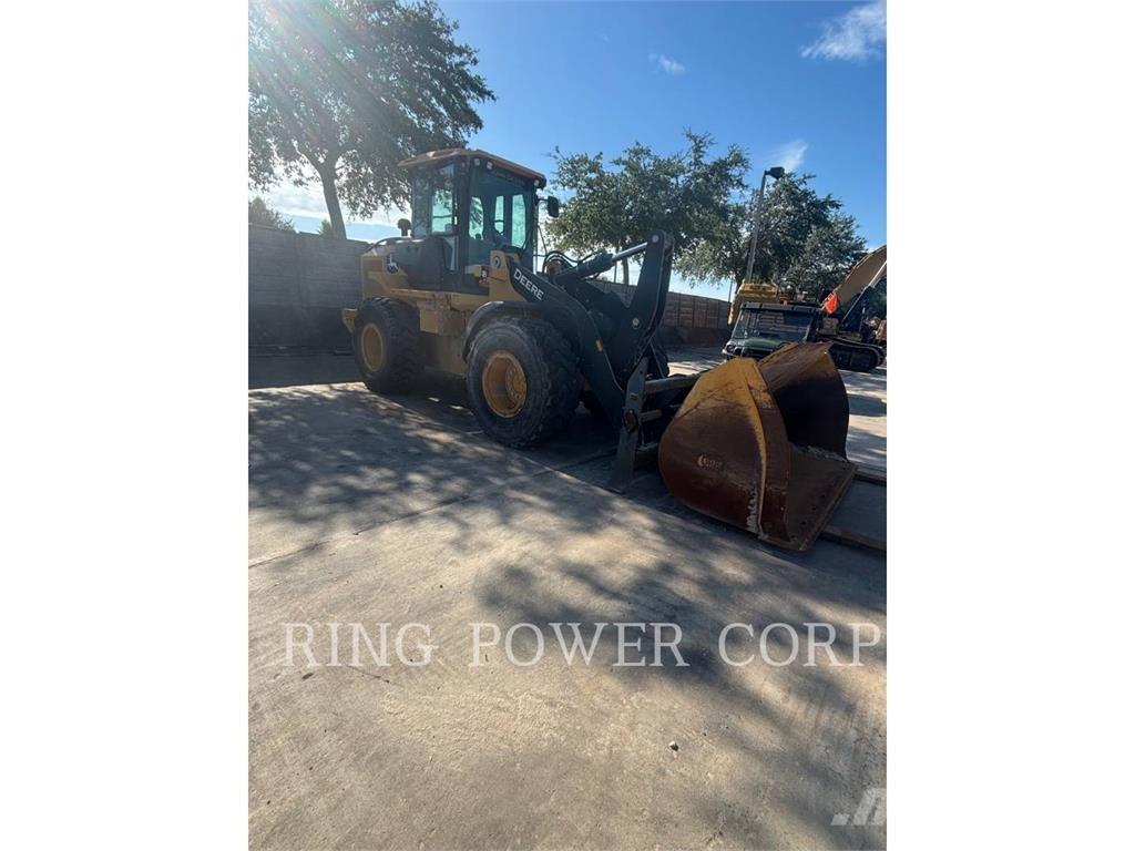 John Deere & CO. 544L Колесни товарачи