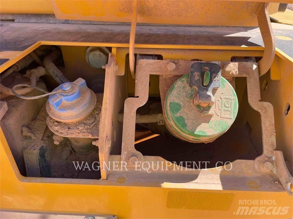 John Deere & CO. 544P Колесни товарачи