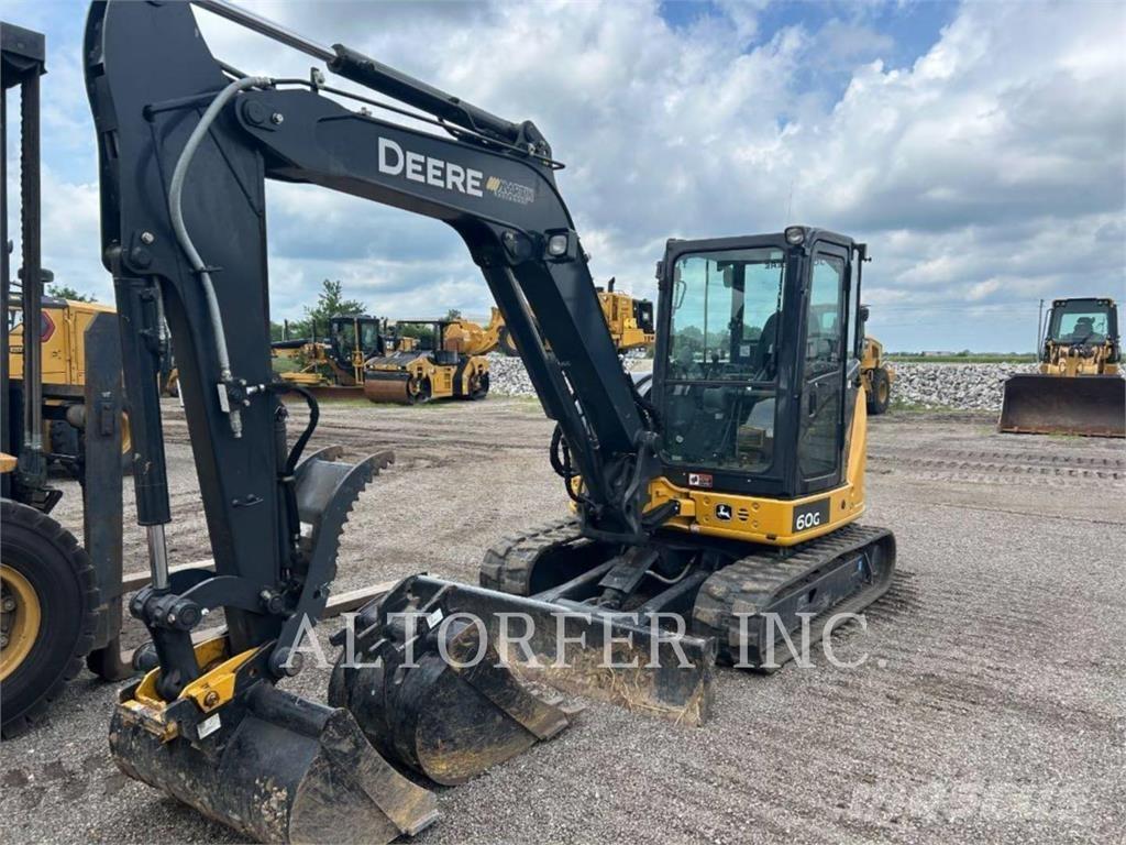 John Deere & CO. 60G Верижен екскаватор