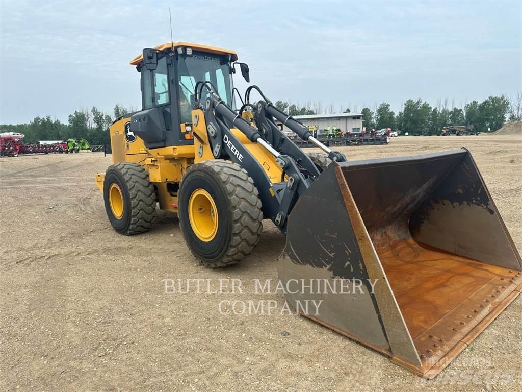 John Deere & CO. 624L Колесни товарачи