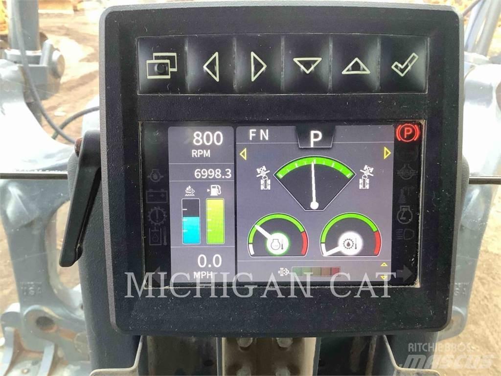John Deere & CO. 772G Грейдери