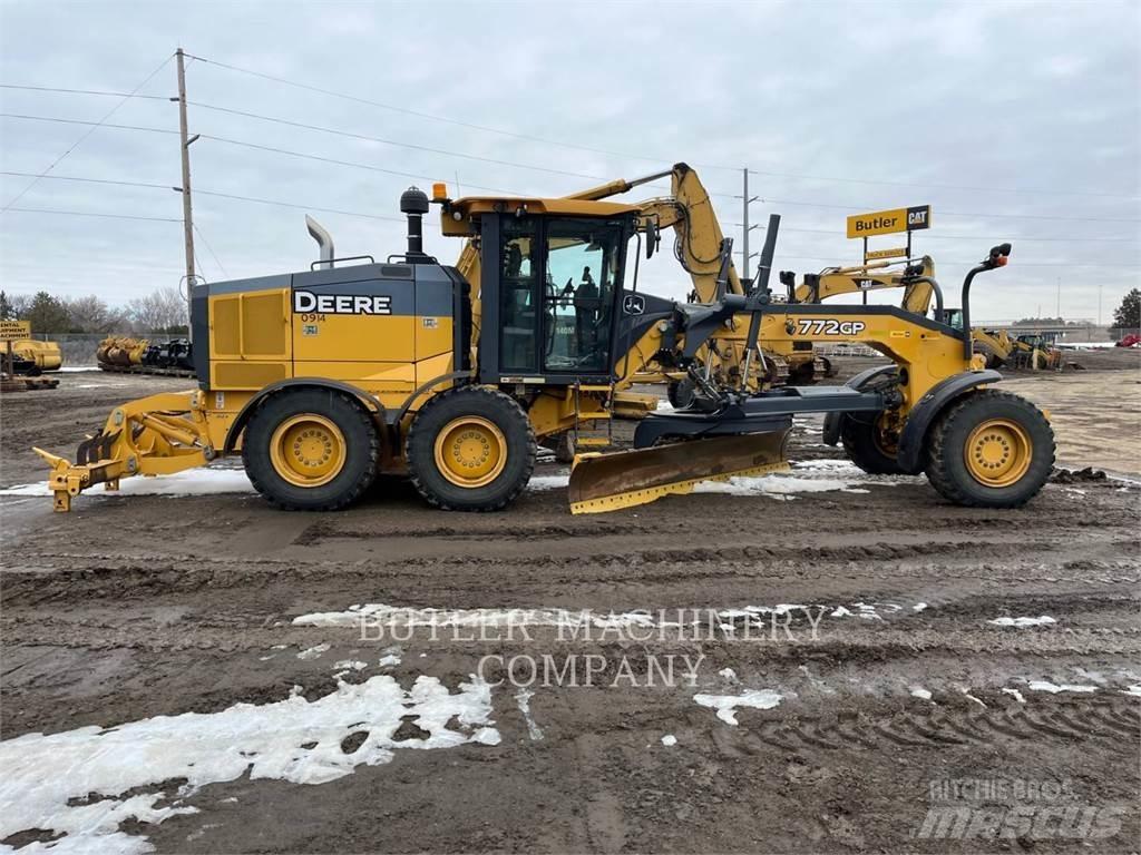 John Deere & CO. 772GP Грейдери