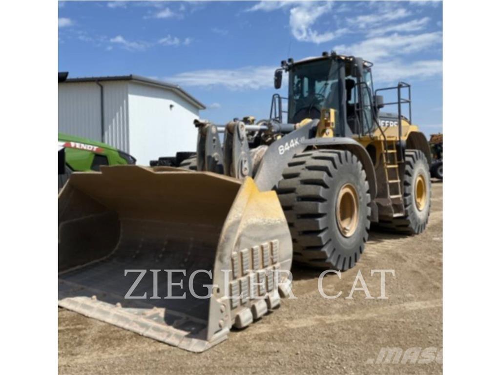 John Deere & CO. 844K Колесни товарачи