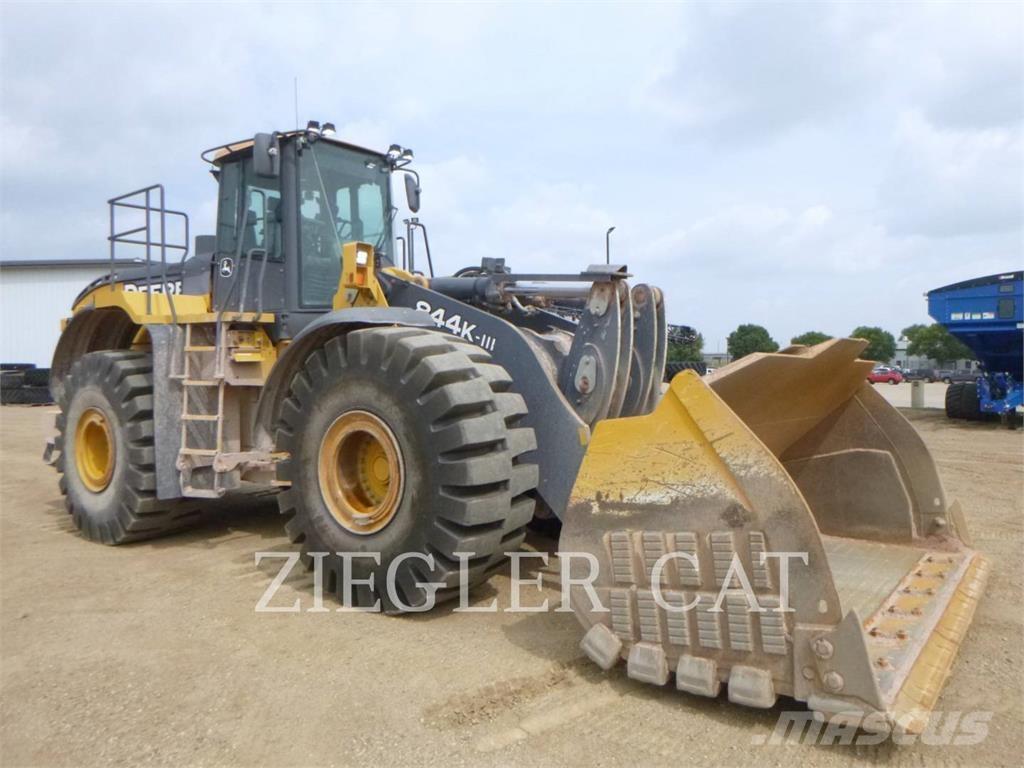 John Deere & CO. 844K III Колесни товарачи