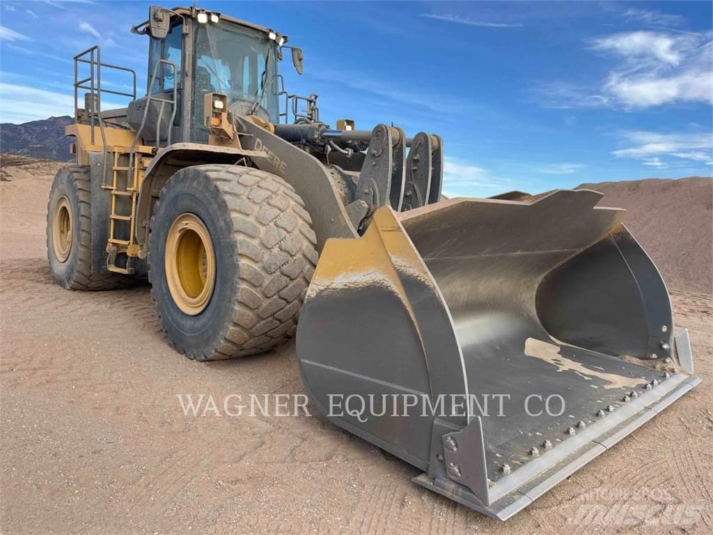 John Deere & CO. 844L Колесни товарачи