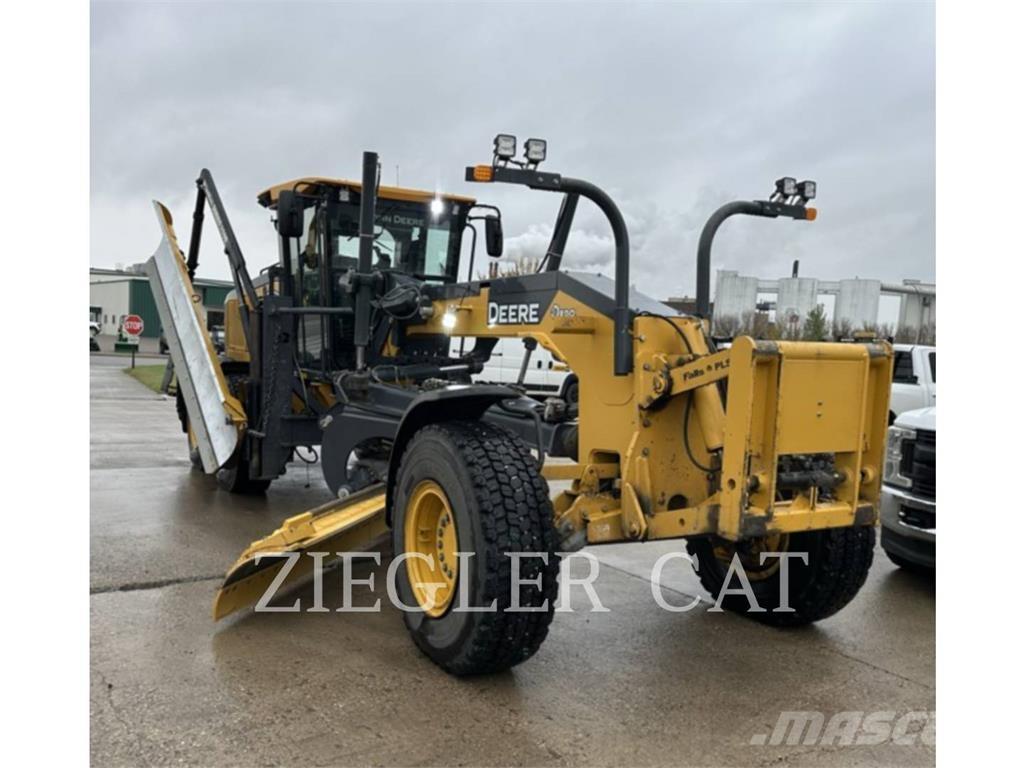 John Deere & CO. 872GP Грейдери