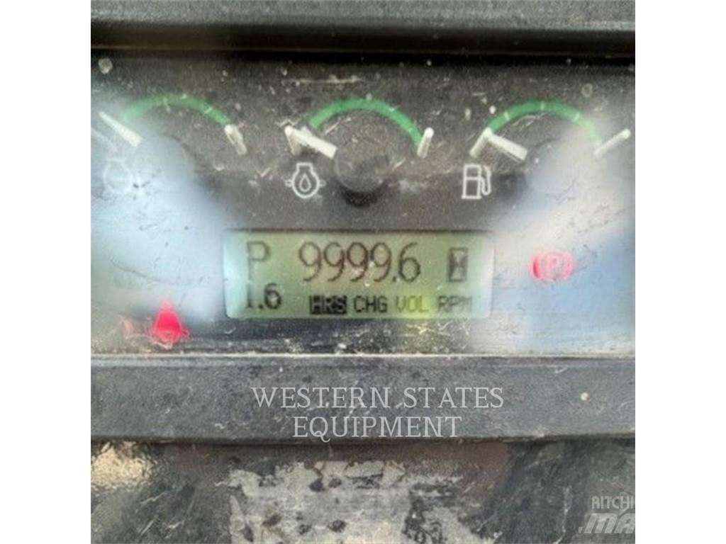 John Deere & CO. JD 650J Верижни булдозери
