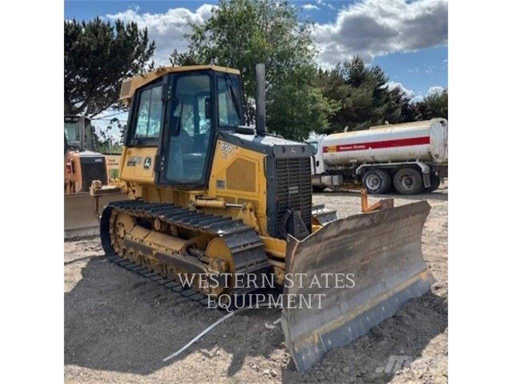 John Deere & CO. JD 650J Верижни булдозери
