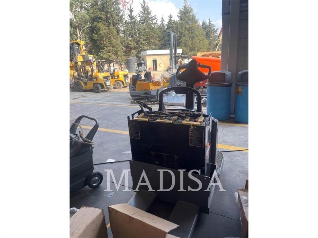 Jungheinrich ECR 327A Вилични кари-повдигачи - други