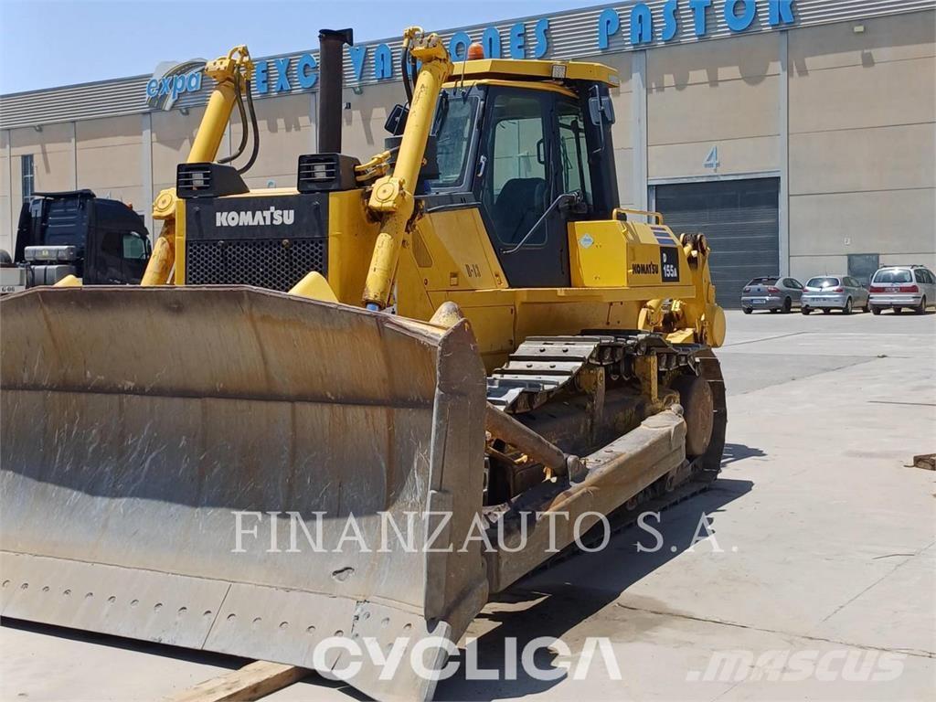 Komatsu D155 Верижни булдозери
