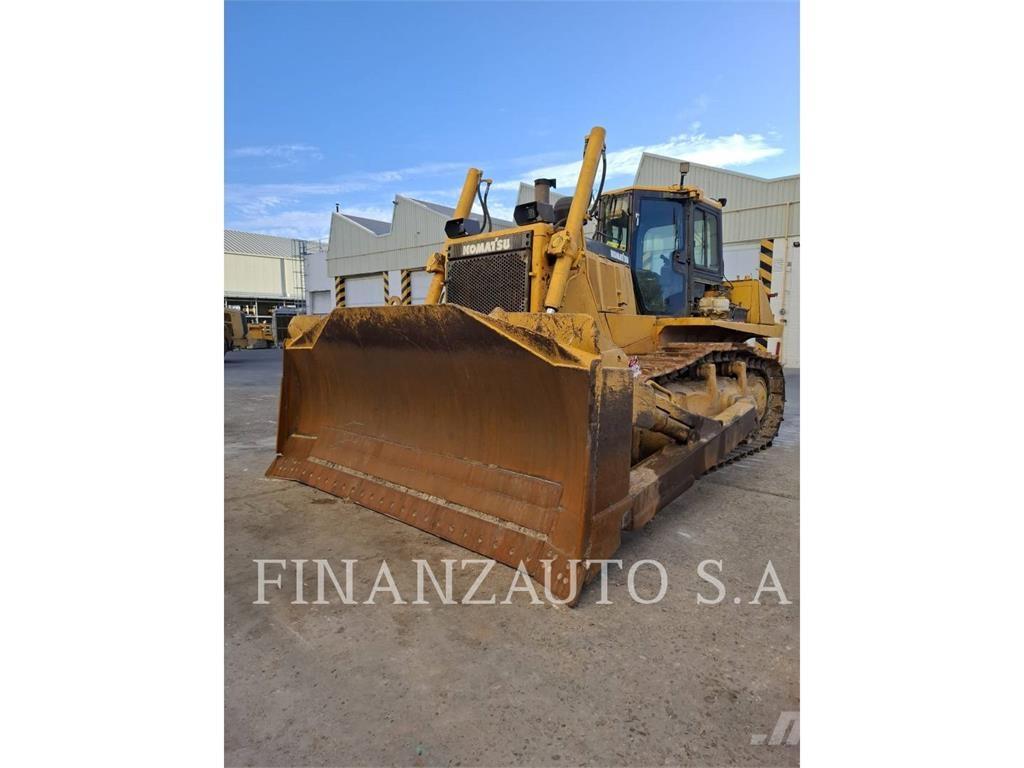 Komatsu D155 Верижни булдозери
