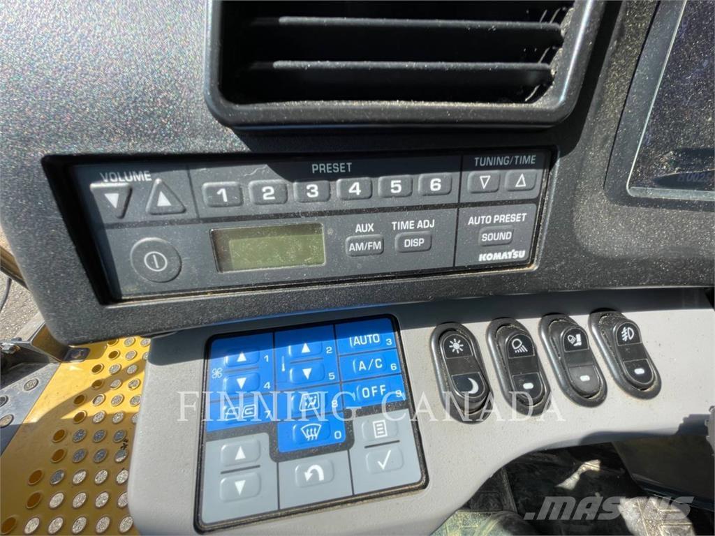 Komatsu HD605-8 Дъмпери/моторни превозни средства