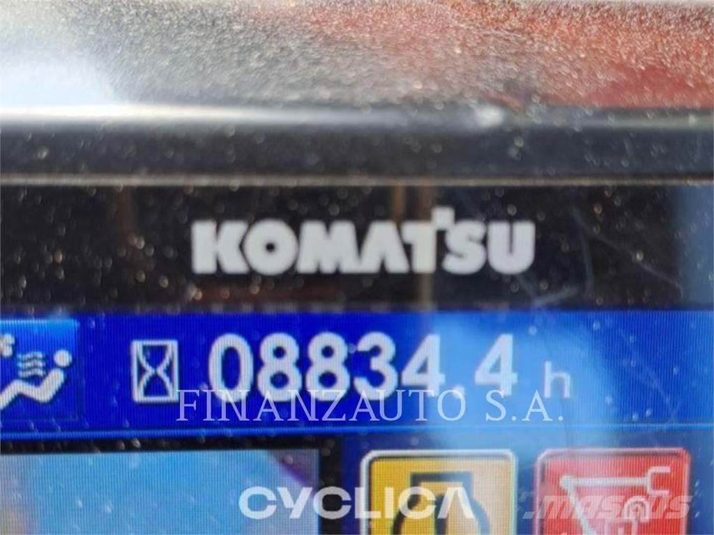 Komatsu PC210 Верижен екскаватор