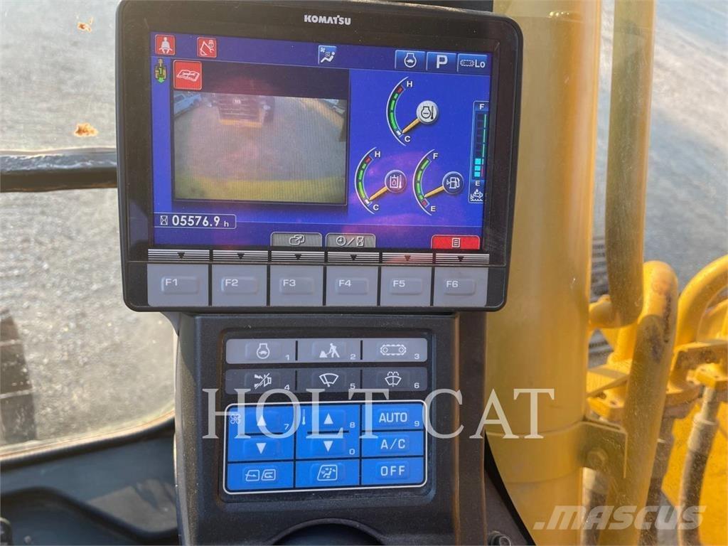 Komatsu PC240LC-11 Верижен екскаватор