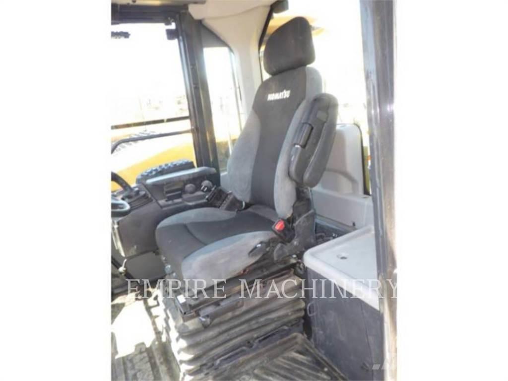 Komatsu WA380 Колесни товарачи
