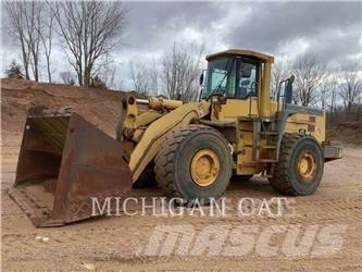 Komatsu WA500 Колесни товарачи