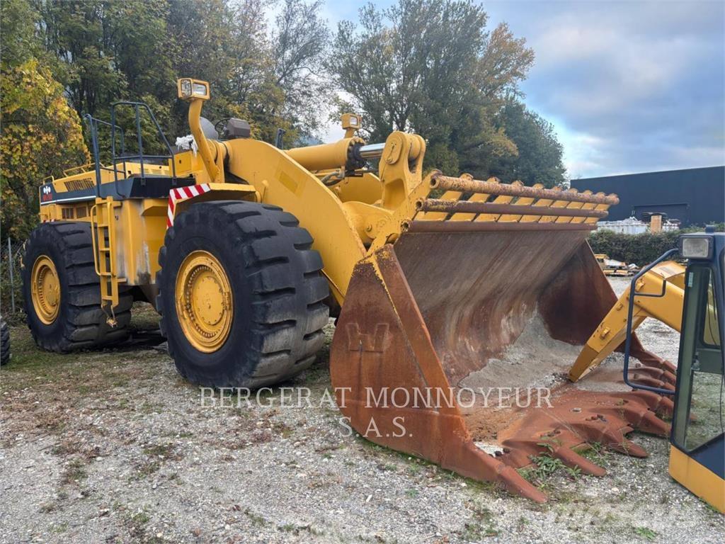 Komatsu WA700 Колесни товарачи