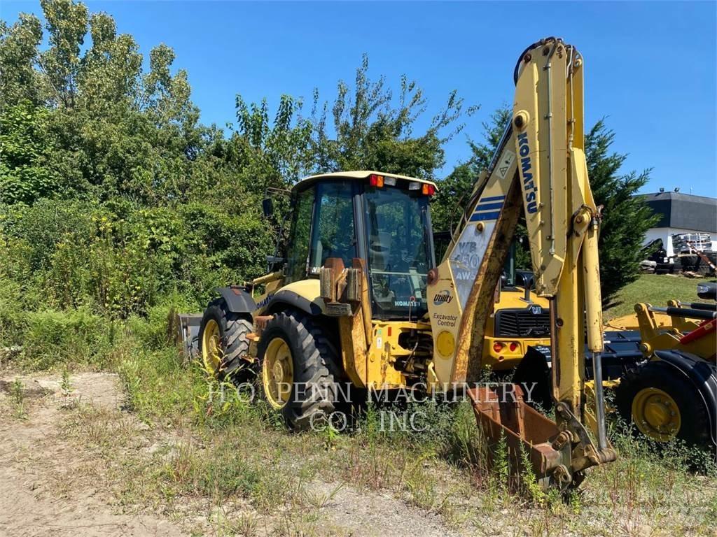 Komatsu WB150 Товарач със заден ексватор