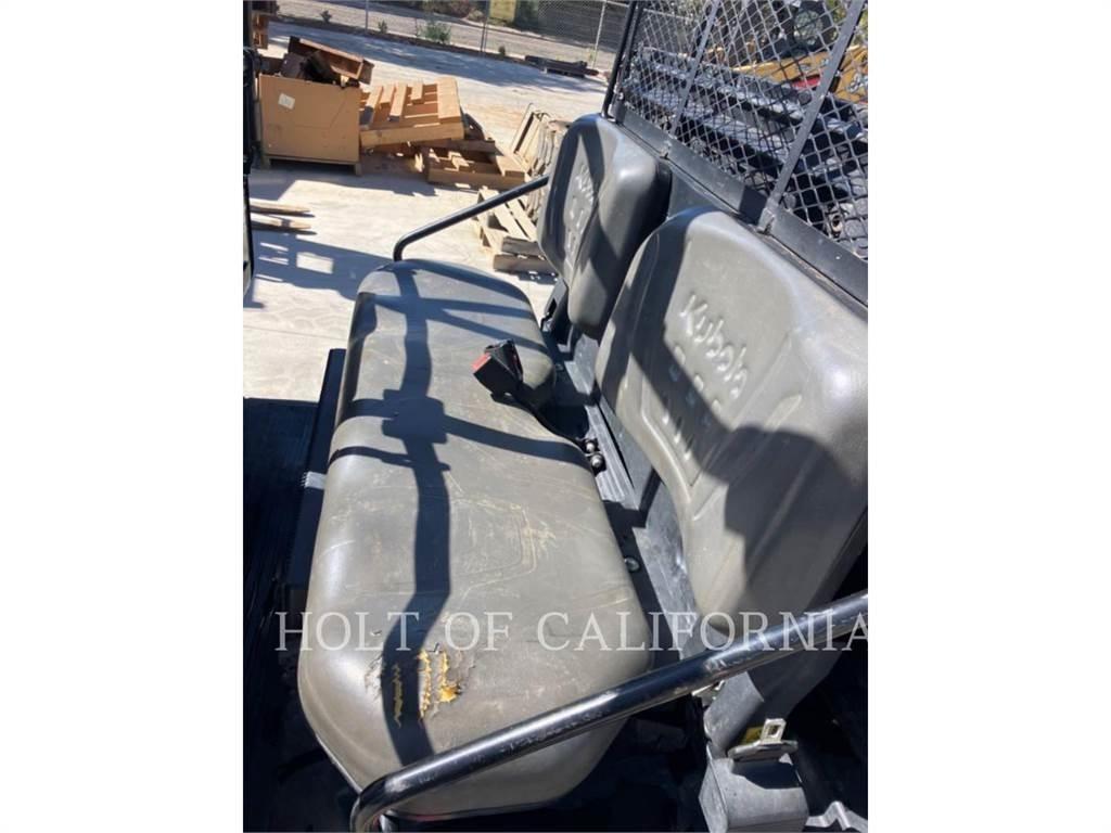 Kubota RTVX1140W Колички за голф