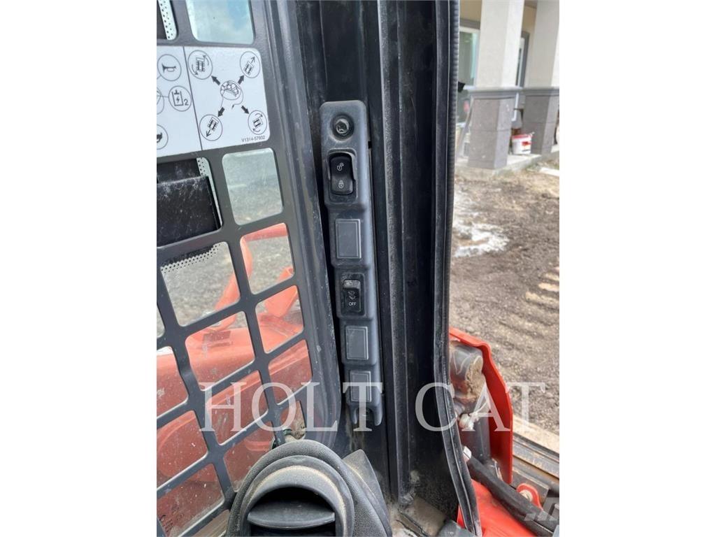 Kubota SSV75 Мини товарачи
