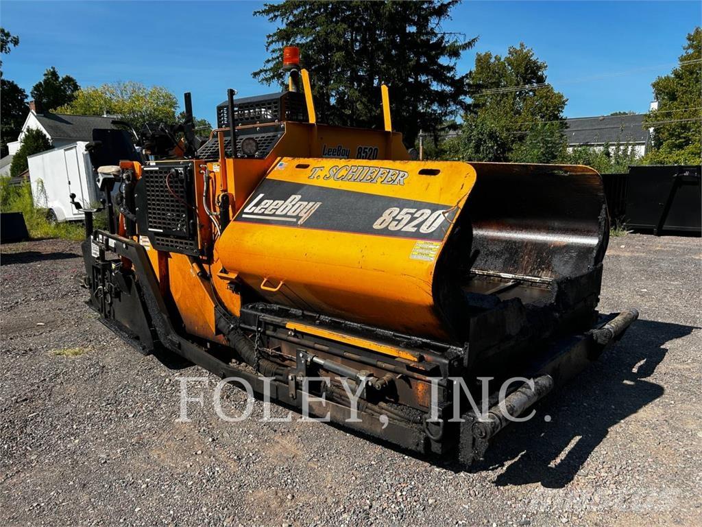 LeeBoy 8520 Машини за асфалт