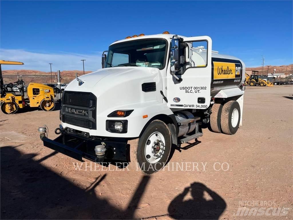 Mack WT2000 A Цистерна