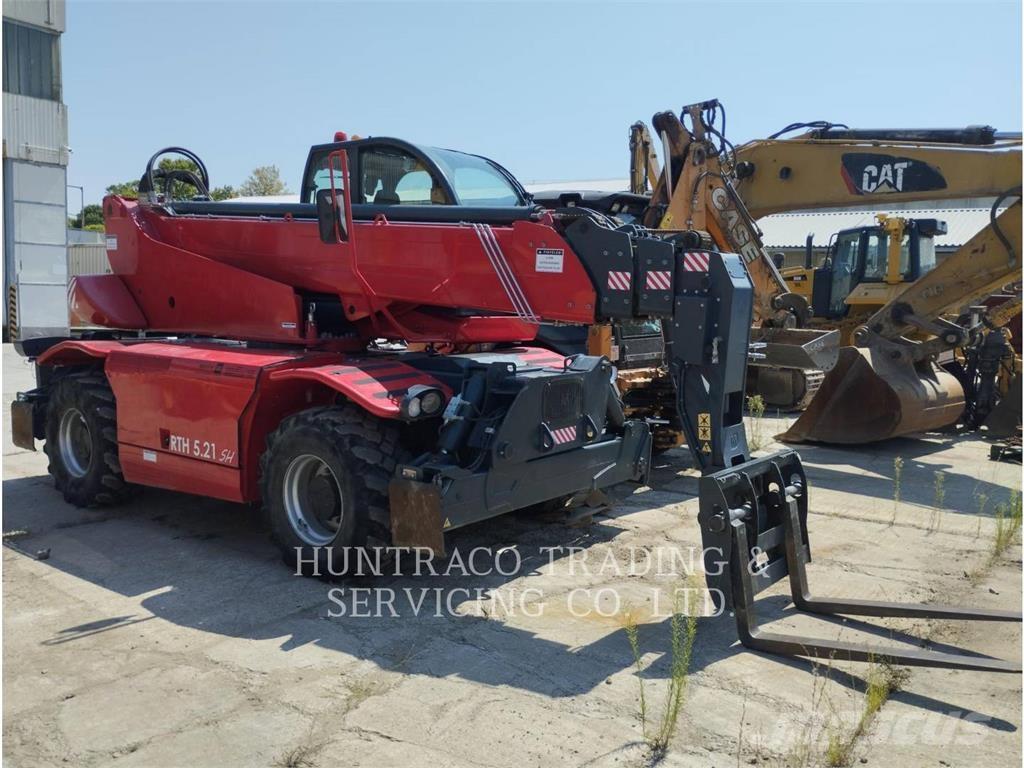 Magni RTH5.21 Телескопични товарачи