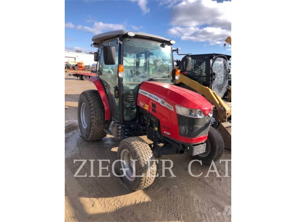 Massey Ferguson 2860M Трактори